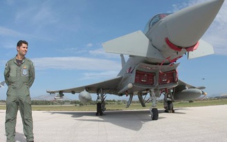 Kuwait mua 28 tiêm kích Typhoon của châu Âu