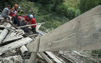 Cảnh hoang tàn sau động đất ở Ý khiến 247 người thiệt mạng