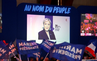 Bà Le Pen từ chức Chủ tịch đảng Mặt trận Dân tộc