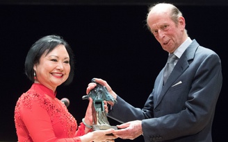 'Em bé Napalm' nhận giải thưởng vì hòa bình tại Đức