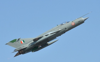 Truyền thông Ấn Độ miêu tả cuộc không chiến 3 chọi 1 ở Kashmir