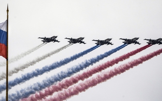 Ngắm dàn máy bay quân sự Nga trong Ngày chiến thắng