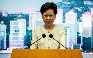 Mỹ chính thức cấm vận lãnh đạo Hồng Kông và 10 quan chức cấp cao
