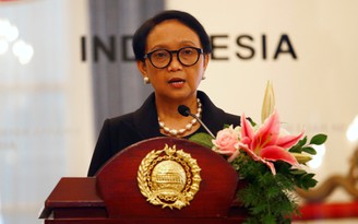 Ngoại trưởng Indonesia nói không muốn mắc kẹt trong cạnh tranh Mỹ-Trung