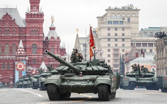 Duyệt binh mừng Ngày chiến thắng, Tổng thống Putin tuyên bố bảo vệ lợi ích quốc gia