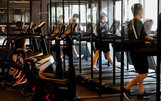 Hàn Quốc cấm mở nhạc nhanh trong phòng gym để giảm lây Covid-19