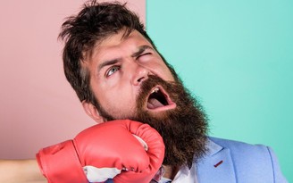 Nghiên cứu đoạt Ig Nobel: 'lên đỉnh' giúp thông mũi, râu dày giúp bị đấm bớt đau