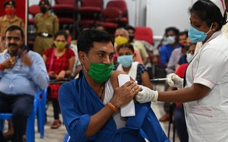 Ấn Độ lập kỷ lục tiêm 22,6 triệu liều vắc xin Covid-19 trong một ngày
