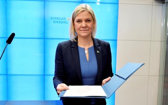 Nữ thủ tướng đầu tiên của Thụy Điển từ chức chỉ vài giờ sau khi đắc cử