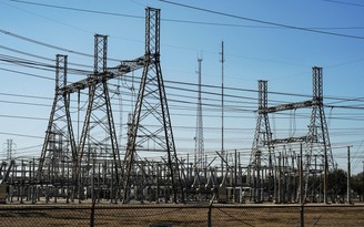 Lưới điện Mỹ trước nguy cơ tấn công xung điện từ