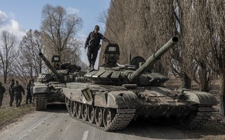 Lực lượng Nga bao vây Kyiv đang rút về Belarus?
