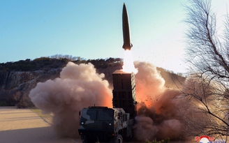 Ông Kim Jong-un giám sát vụ thử vũ khí chiến thuật mới của Triều Tiên