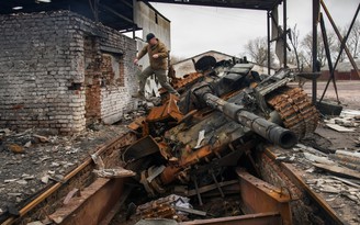 New York Times: Tình báo Mỹ giúp Ukraine diệt tướng Nga