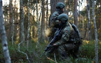 Nga nói NATO có hơn 30.000 binh sĩ gần biên giới
