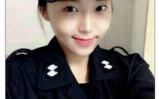 Người mẫu Hàn Quốc đi làm cảnh sát