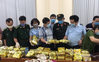 Khen thưởng các đơn vị phá chuyên án ma túy của cựu cảnh sát Hàn Quốc