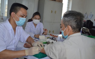 Thái Bình: 375 người tiêm thử nghiệm lâm sàng giai đoạn 2 vắc xin Covivac