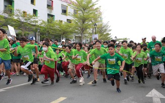 Học sinh chạy bộ đóng góp 3.000 cây cóc trắng cho rừng phòng hộ Cần Giờ