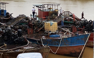 Hút cát lậu trên sông Đồng Nai, 2 người bi phạt nặng