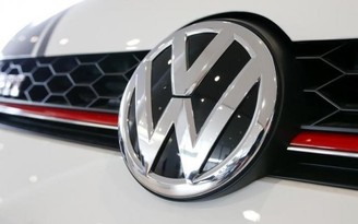 Gần 300 nhà đầu tư kiện hãng xe Volkswagen