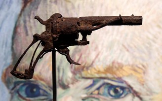 Đấu giá khẩu súng tự sát của Van Gogh