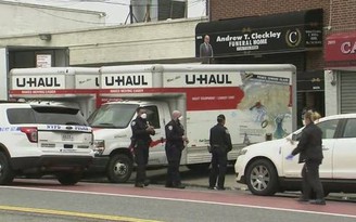Phát hiện hàng chục thi thể bệnh nhân Covid-19 trong xe tải ở New York
