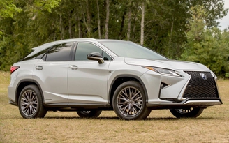 Lexus cắt trang bị, hạ giá bán RX450h