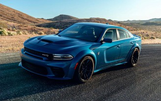 Dodge Charger SRT Hellcat Widebody có sức mạnh hơn 700 mã lực