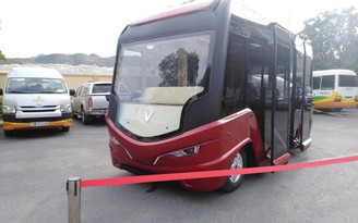 Lộ diện xe buýt điện của VinFast