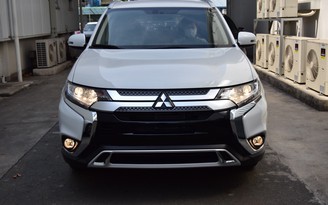 Mitsubishi Outlander 2020 bản tiêu chuẩn giá 825 triệu đồng có đáng mua?