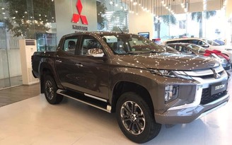 Mitsubishi Triton giảm giá gần 130 triệu đồng để 'dọn kho'