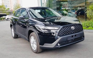 Toyota Corolla Cross chưa thể qua mặt Hyundai Kona tại Việt Nam