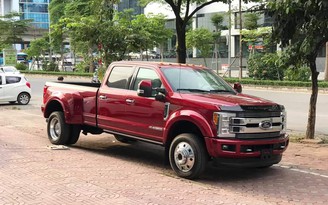 Ford F-450 Super Duty phiên bản Limited giá hơn 6 tỉ đồng tại Việt Nam