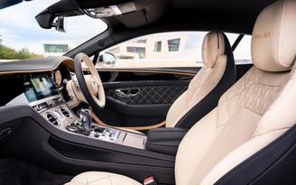 Bentley Continental GT Mulliner Coupe có đến 40.000 đường chỉ trong nội thất