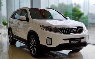 KIA Sorento cũ vẫn hút khách dù xe đời mới đã trình làng