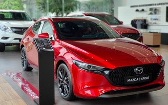 Mazda3 bản đặc biệt kỷ niệm 100 năm xuất hiện tại Việt Nam