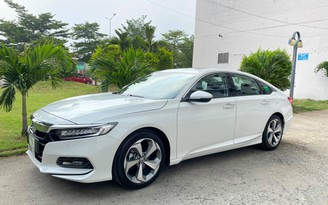 Xe mới giảm giá, Honda Accord 2020 chạy 'lướt' giá bao nhiêu tại Việt Nam?