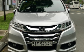 Honda Odyssey sau 5 năm sử dụng 'mất giá' gần 1 tỉ đồng