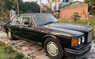 Bentley Turbo gần 30 tuổi siêu hiếm tại Việt Nam