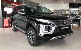 Mitsubishi Pajero Sport 'tồn kho' giảm giá hơn 100 triệu đồng