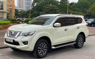 Nissan Terra cũ mất giá nhiều vì sử dụng động cơ xăng