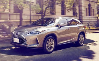 Lexus RX 2022 phối màu nội thất bắt mắt hơn