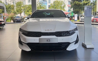 'Soi' chi tiết KIA K5 GT-Line 2022 về Việt Nam, tuyên chiến Toyota Camry