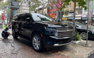 'Xe đặc vụ' Chevrolet Suburban 2021 bất ngờ xuất hiện tại Việt Nam