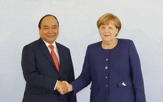 Thủ tướng Nguyễn Xuân Phúc hội kiến Thủ tướng Đức