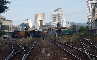 Vụ 2 tàu vào cùng đường ray ở Ga Nha Trang: Đề nghị cách chức trưởng ga