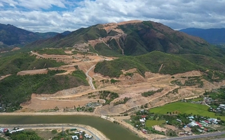 Núi Chín Khúc ở Nha Trang đã bị 'băm nát' như thế nào?