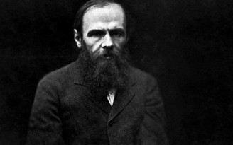 'Kiếp đỏ đen' của nhà văn Nga Dostoievski
