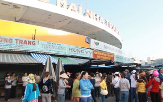 Hàng trăm tiểu thương bãi thị, kiến nghị giữ lại chợ Đầm Nha Trang