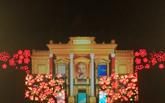 Nhà hát lớn Hải Phòng biến thành 'rạp phim 3D khủng'